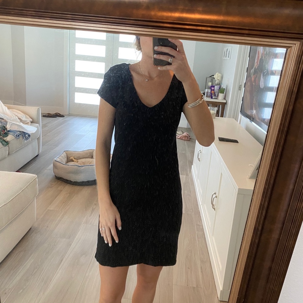 Black T-shirt dress with pocket